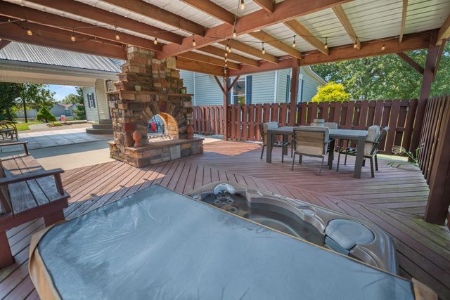 130 Lake Forest Drive, Somerset, KY 42503