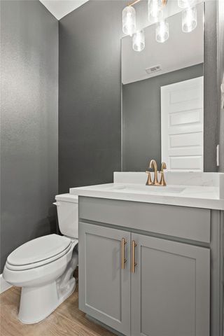 2018 Lobo Court, Montgomery, TX 77316