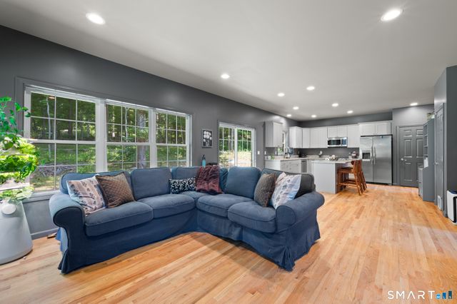 805 Pucker Street, Coventry, CT 06238