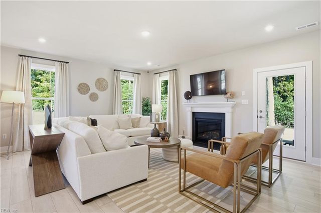 124 Getty RD, Suffolk, VA 23434