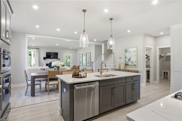 124 Getty RD, Suffolk, VA 23434