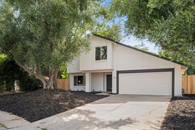 1548 Buckridge Way, Sacramento, CA 95833