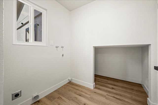 1548 Buckridge Way, Sacramento, CA 95833