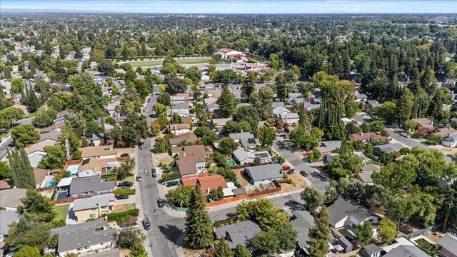 1548 Buckridge Way, Sacramento, CA 95833