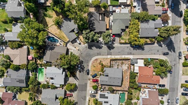 1548 Buckridge Way, Sacramento, CA 95833