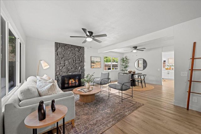 1548 Buckridge Way, Sacramento, CA 95833
