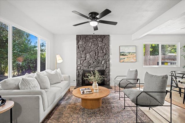 1548 Buckridge Way, Sacramento, CA 95833