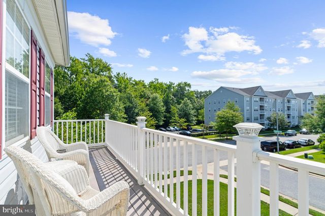 1601 SAILAWAY CIR, Essex, MD 21221