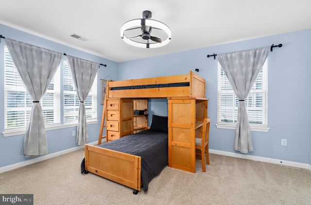 1601 SAILAWAY CIR, Essex, MD 21221