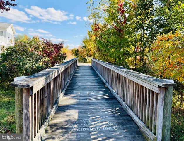 1601 SAILAWAY CIR, Essex, MD 21221