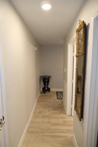 7713 Valley View Lane, Houston, TX 77074