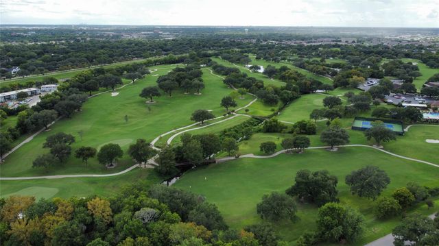 7713 Valley View Lane, Houston, TX 77074
