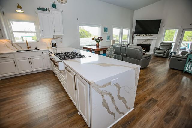 1493 County Road 291, Sargent, TX 77414