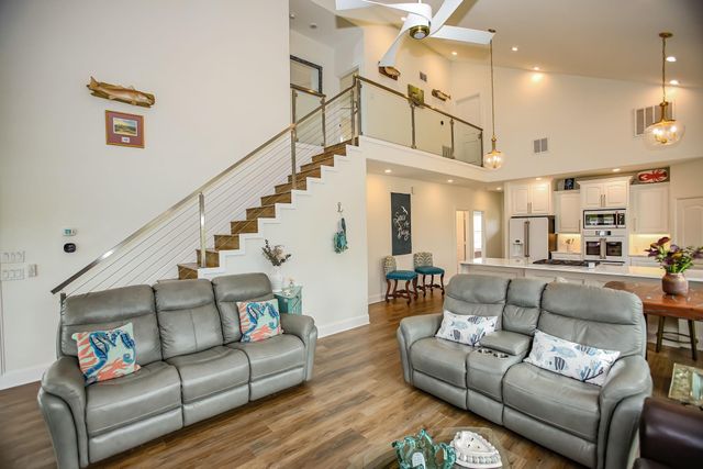 1493 County Road 291, Sargent, TX 77414