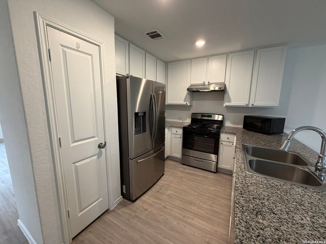 5938 ANTONIO PL, Seguin, TX 78155