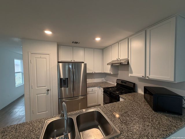 5938 ANTONIO PL, Seguin, TX 78155