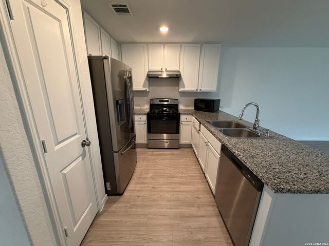 5938 ANTONIO PL, Seguin, TX 78155