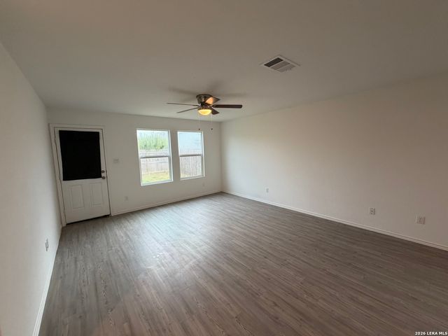 5938 ANTONIO PL, Seguin, TX 78155