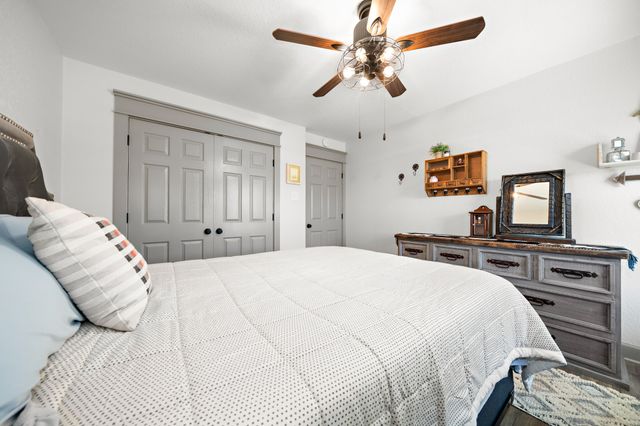 228 Private Road 2122, Meridian, TX 76665