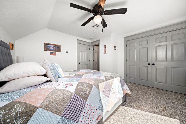 228 Private Road 2122, Meridian, TX 76665