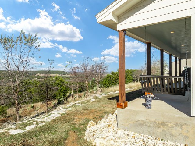 228 Private Road 2122, Meridian, TX 76665