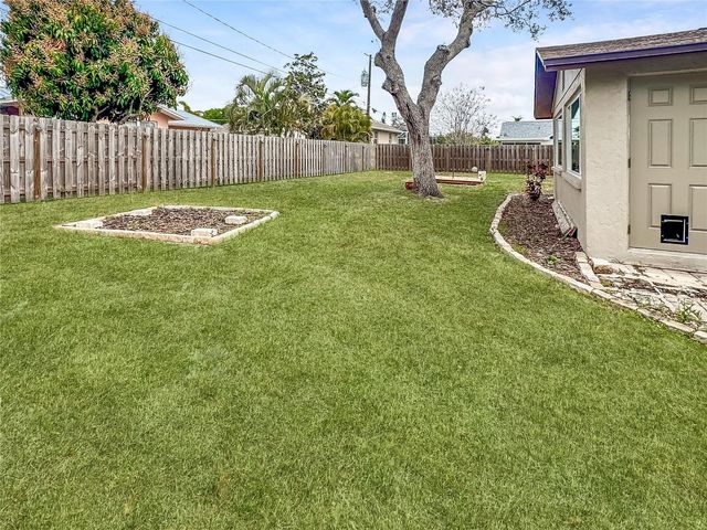 934 FUNDY ROAD, Venice, FL 34293