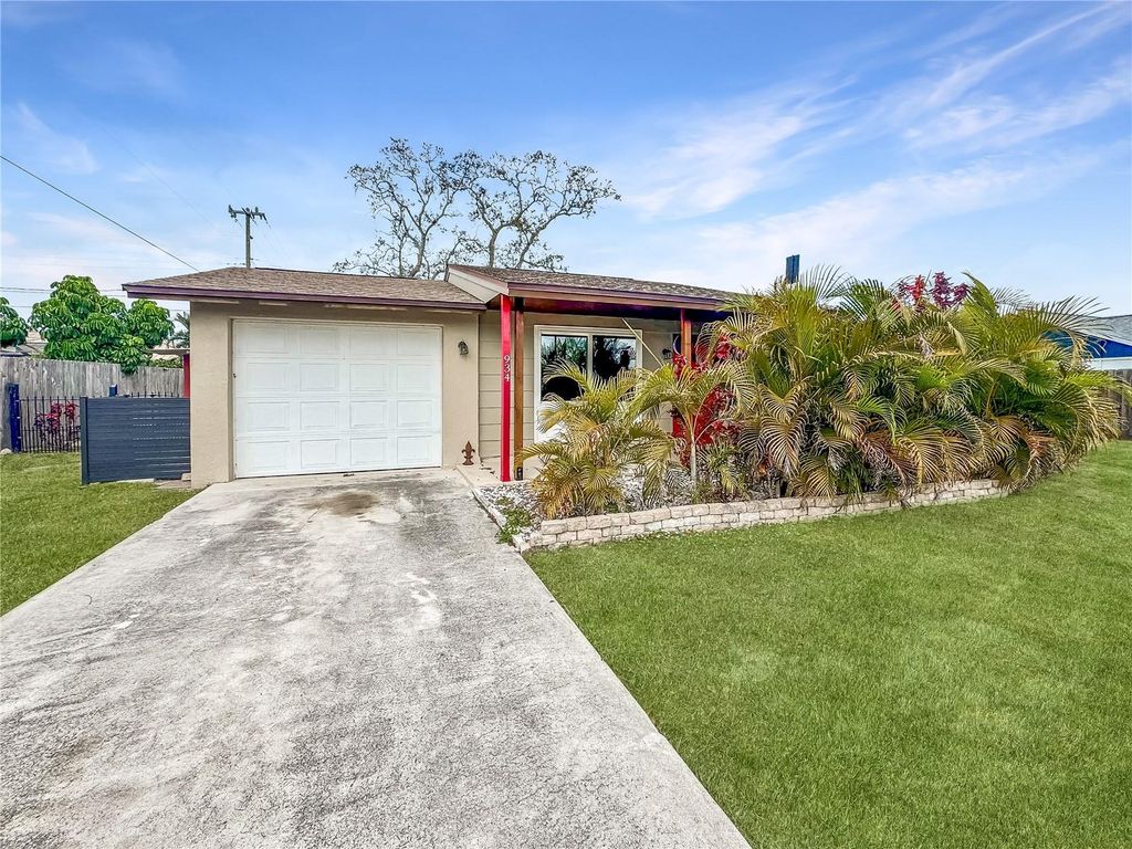 934 FUNDY ROAD, Venice, FL 34293