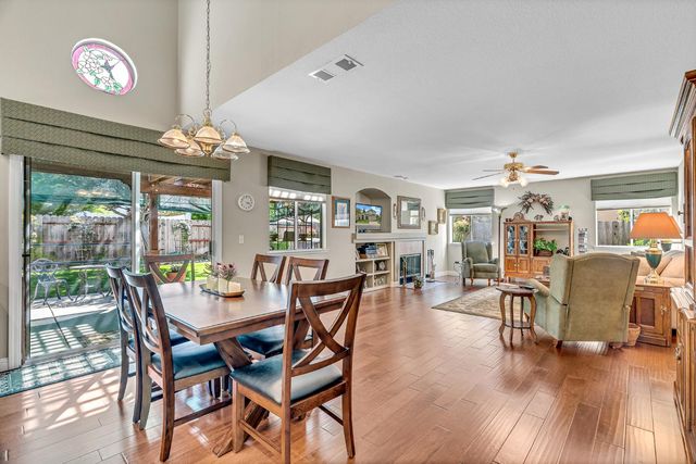 10223 River Park Cir, Stockton, CA 95209