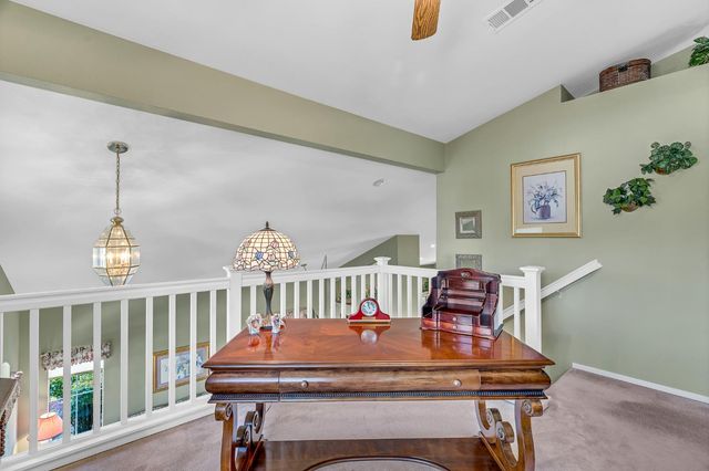 10223 River Park Cir, Stockton, CA 95209