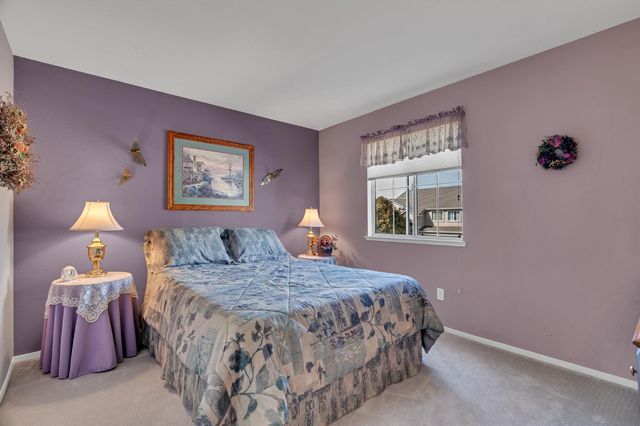 10223 River Park Cir, Stockton, CA 95209