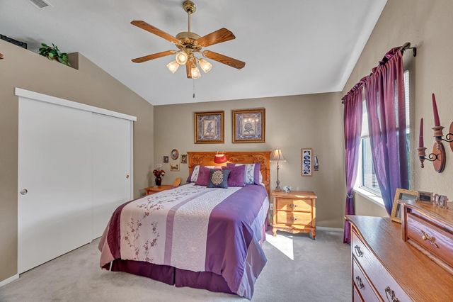 10223 River Park Cir, Stockton, CA 95209