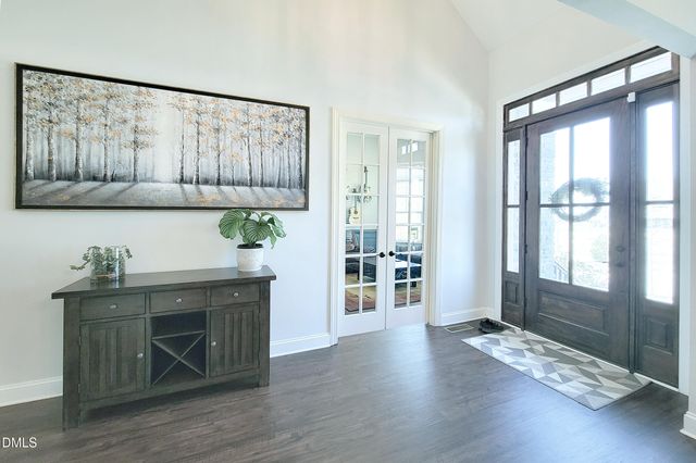 213 Center Hill Drive, Holly Springs, NC 27540