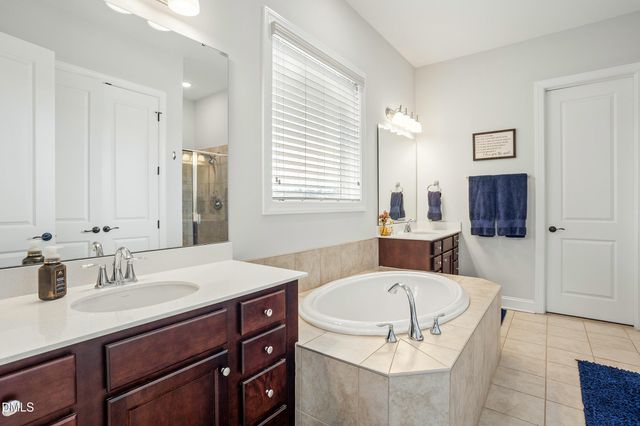 213 Center Hill Drive, Holly Springs, NC 27540