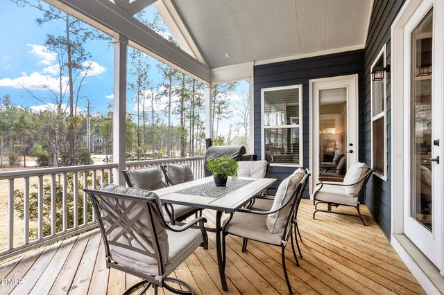 213 Center Hill Drive, Holly Springs, NC 27540