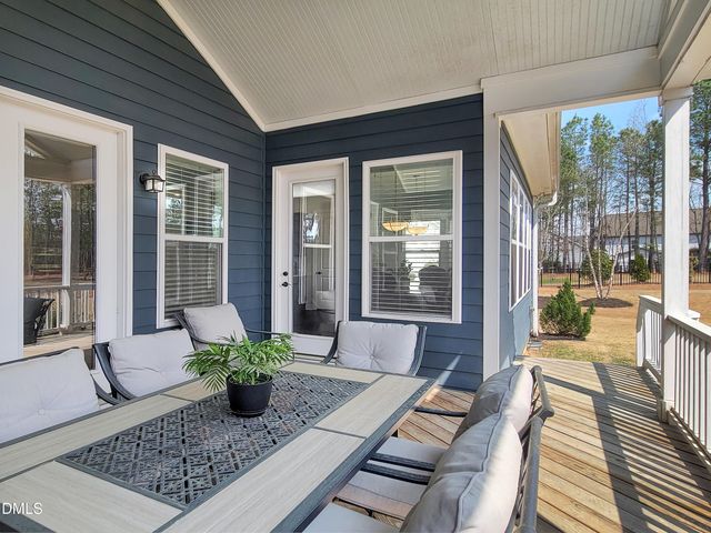 213 Center Hill Drive, Holly Springs, NC 27540