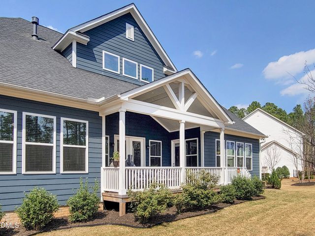 213 Center Hill Drive, Holly Springs, NC 27540