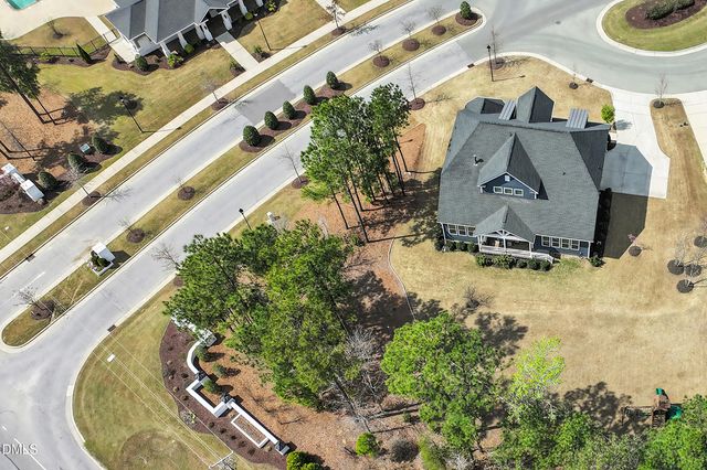 213 Center Hill Drive, Holly Springs, NC 27540