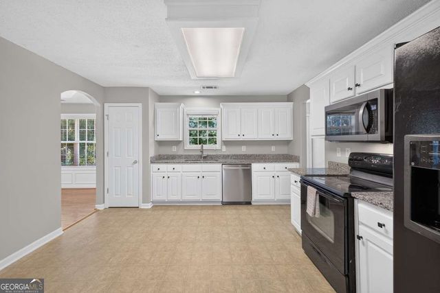25 Persimmon Drive, Jefferson, GA 30549