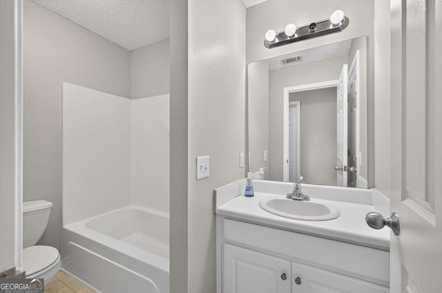 25 Persimmon Drive, Jefferson, GA 30549