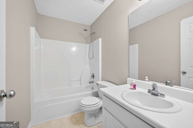 25 Persimmon Drive, Jefferson, GA 30549