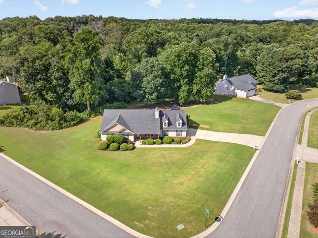 25 Persimmon Drive, Jefferson, GA 30549