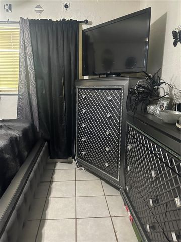 9330 Laura Koppe Road, Houston, TX 77078