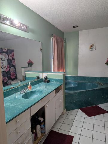 2102 28TH STREET COURT E, Palmetto, FL 34221