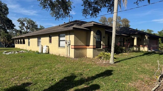 2102 28TH STREET COURT E, Palmetto, FL 34221