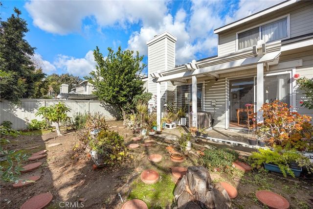 23260 Newport, Yorba Linda, CA 92887