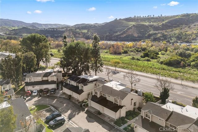 23260 Newport, Yorba Linda, CA 92887