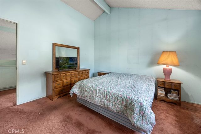 23260 Newport, Yorba Linda, CA 92887