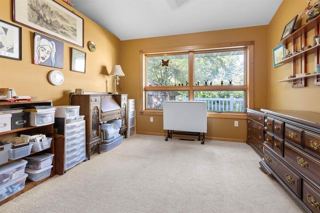 1610 Town Hall Road, Beloit, WI 53511