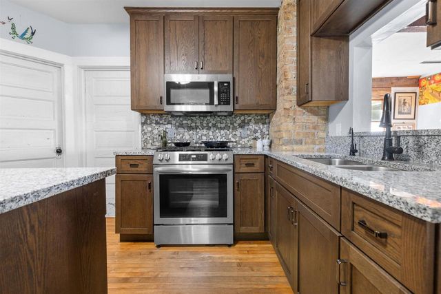 1610 Town Hall Road, Beloit, WI 53511
