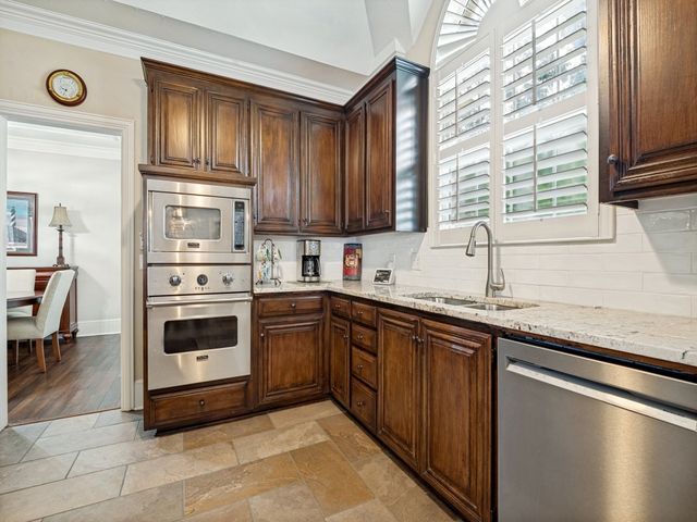 2326 Ox Bow Court, Arlington, TX 76006